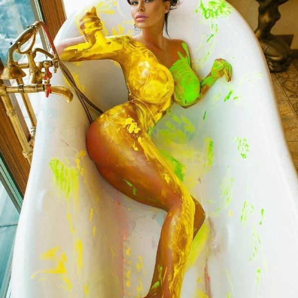 Hi Gentlemans ️ I am a passionate and ardent lover Your sexual fantasies will be fulfilled with me ️ With my company you will feel special !!! I only attend educated gentlemen who want to share with me moments full of luxury and pleasure My photos are 100% Real I have a private and discreet apartment so that we can relate with total tranquility Please only serious Gentlemann ️ Kisssss