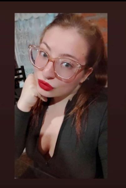 Soy jesy una linda y exuberante Escort con ganas de pasarla genial muy apasionada... soy nueva en la zona ...
