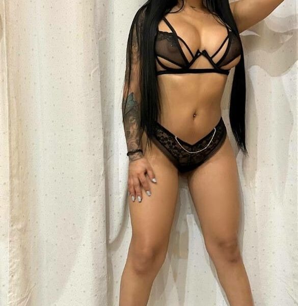 im a model ,a young woman from Colombia, with very latin features and expressive and lively eyes, a face that borders on perfection and an imposing physique, a true beauty that you will not want to miss. Exquisite in form, elegant in the way she acts and dynamic in her day to day, she leads a healthy and very active lifestyle. But it's not just her image that makes her special, it's her personality, her open and cheerful character and a lady who exudes sympathy......see you soon
