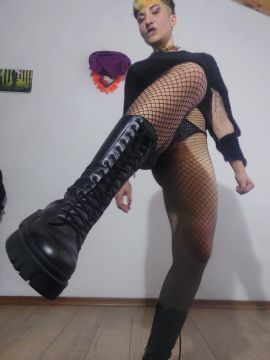 Alex Doom